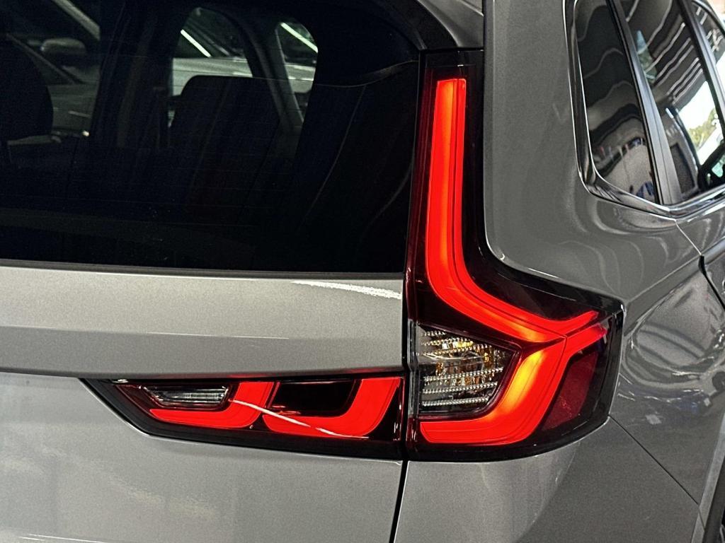 used 2023 Honda CR-V car, priced at $28,995