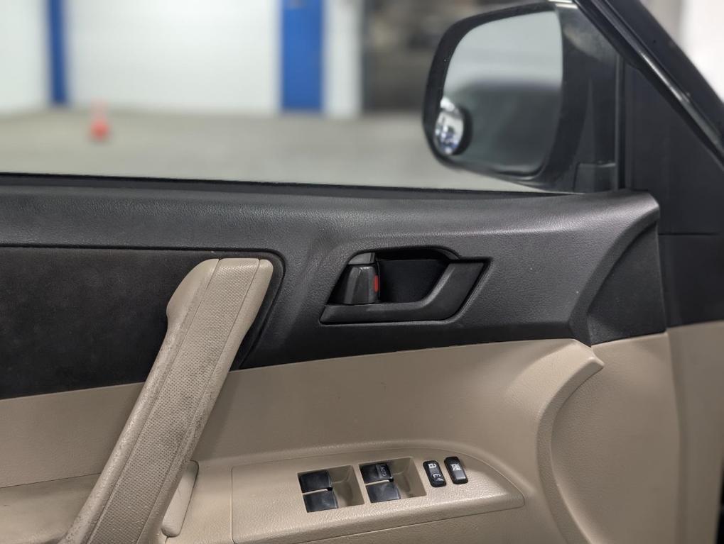 used 2010 Toyota Highlander car, priced at $10,995
