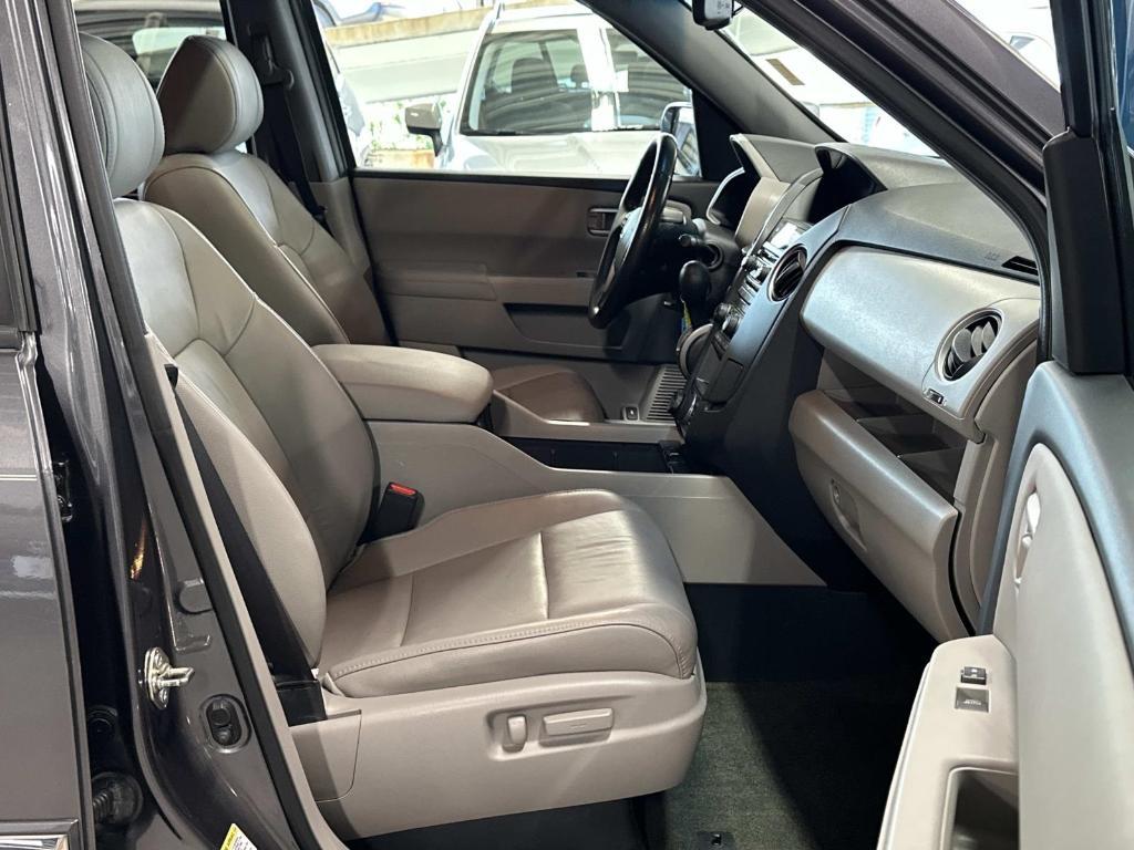 used 2015 Honda Pilot car, priced at $17,995