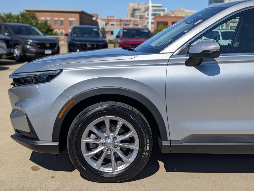 used 2025 Honda CR-V car, priced at $32,895