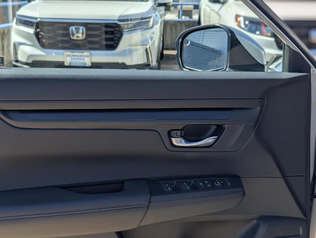 used 2025 Honda CR-V car, priced at $32,895