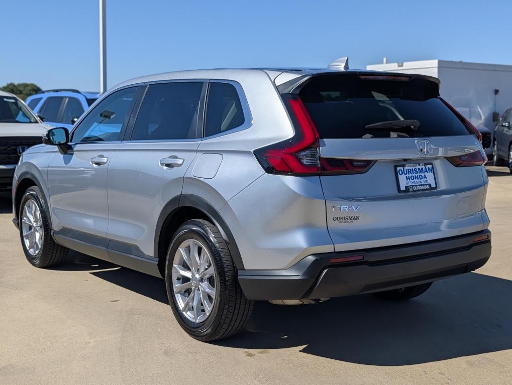 used 2025 Honda CR-V car, priced at $32,895