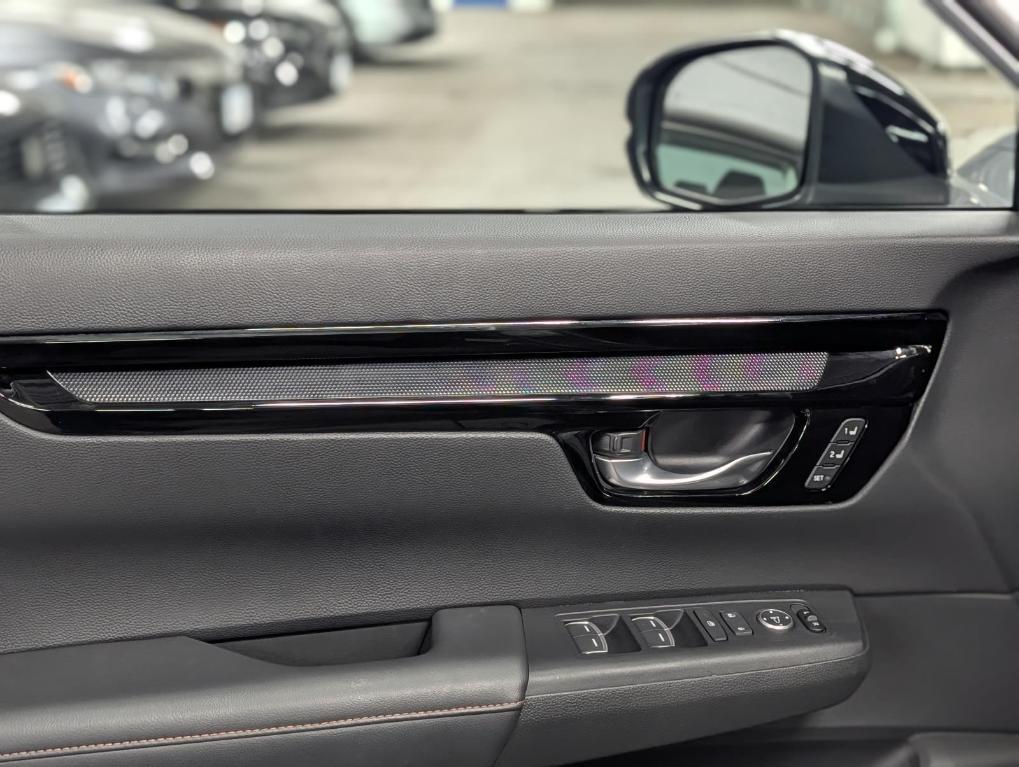 used 2023 Honda CR-V Hybrid car, priced at $34,895