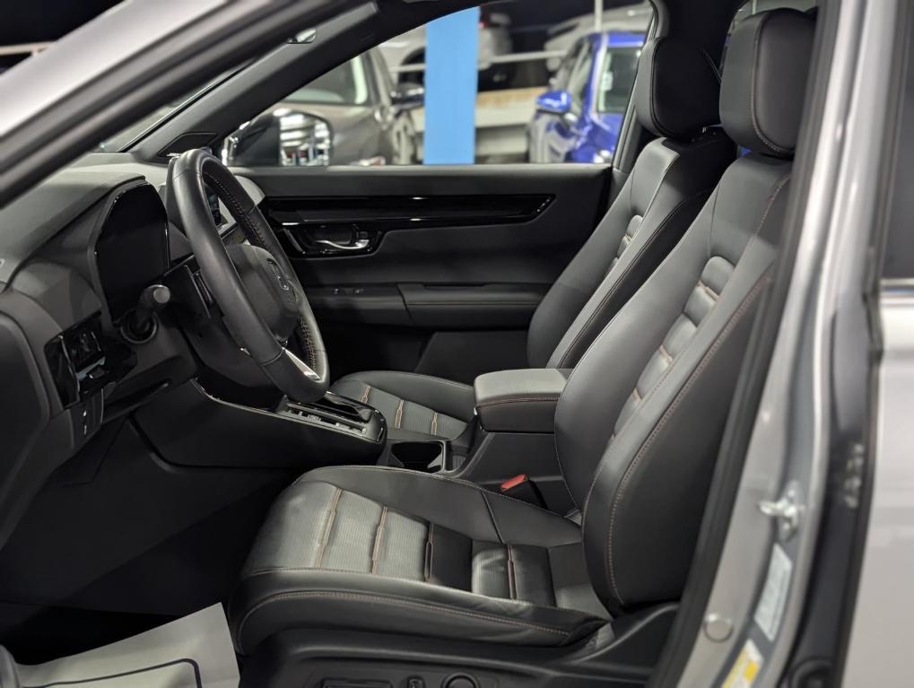 used 2023 Honda CR-V Hybrid car, priced at $34,895