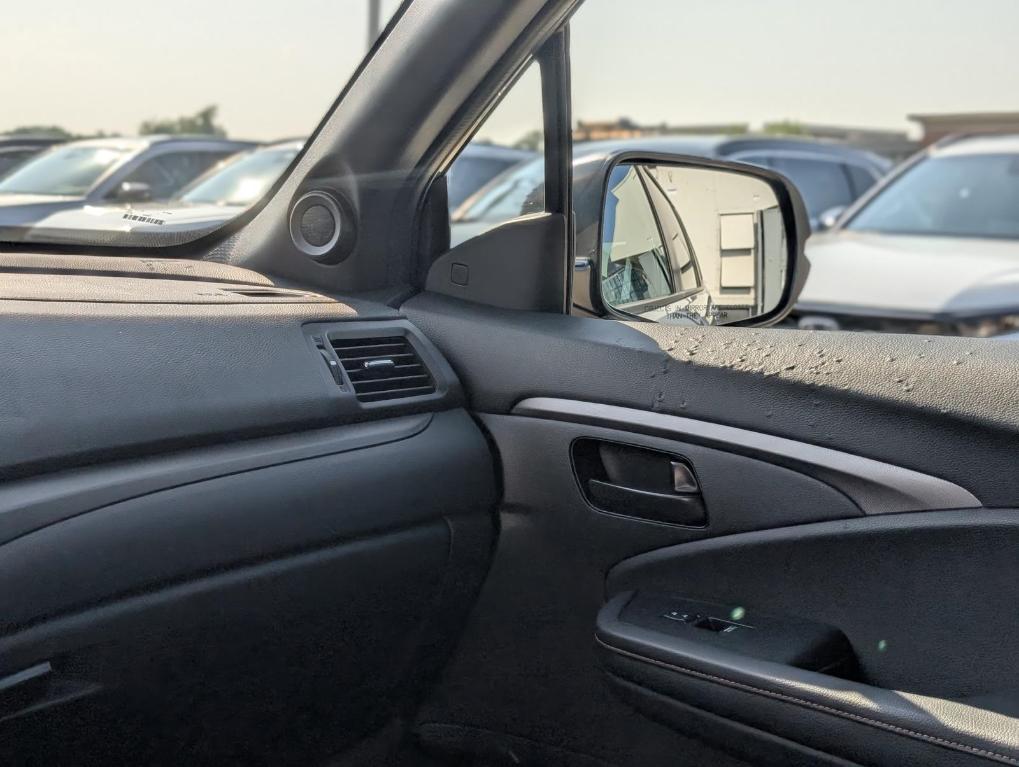 used 2022 Honda Passport car, priced at $31,898