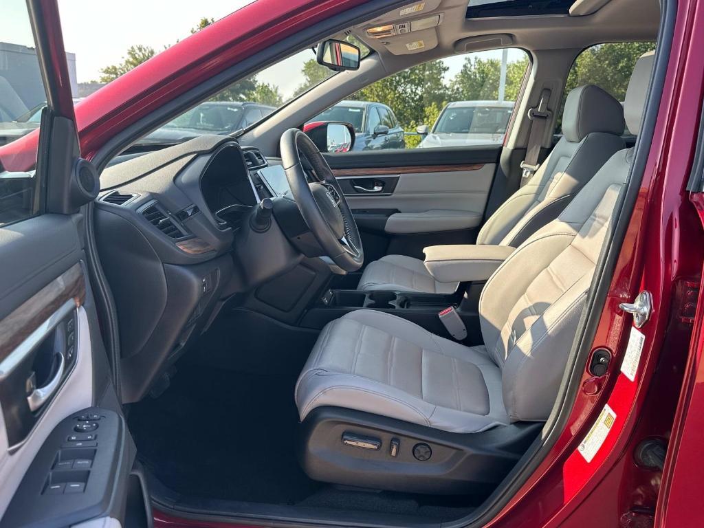 used 2021 Honda CR-V car, priced at $25,995