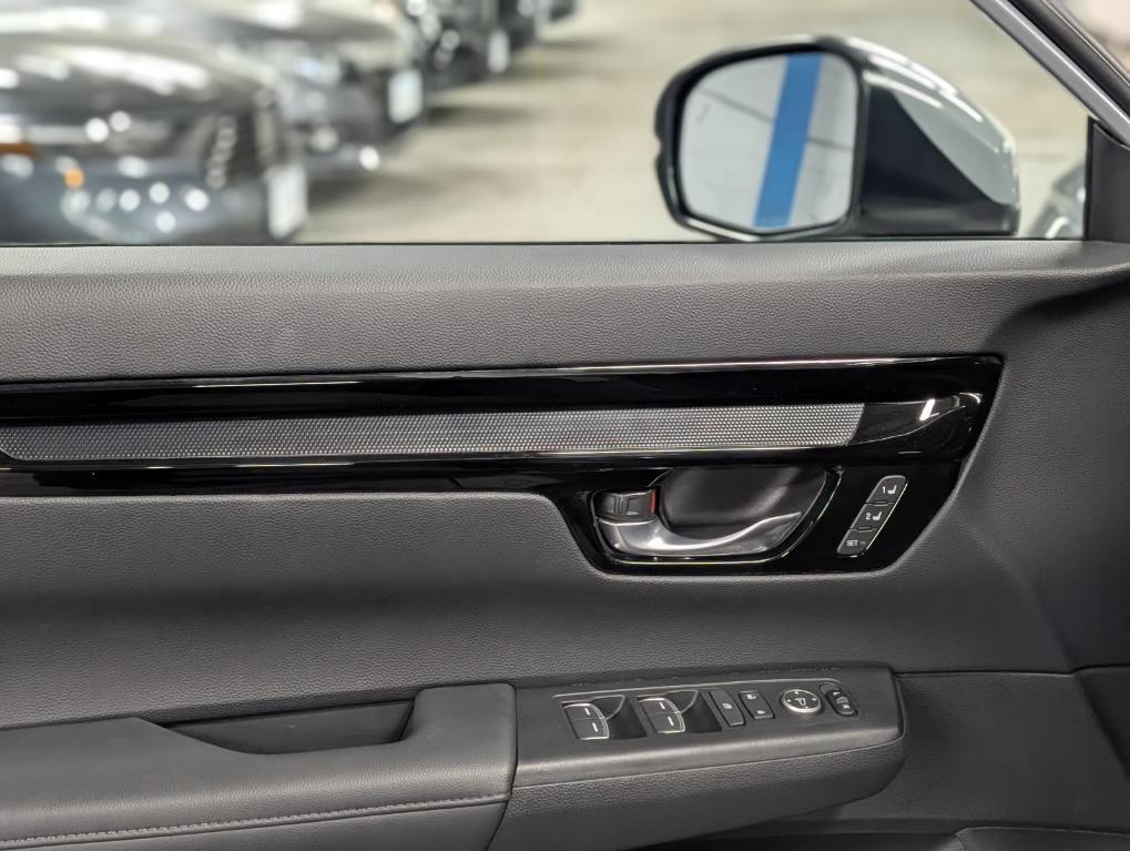 used 2023 Honda CR-V car, priced at $32,495