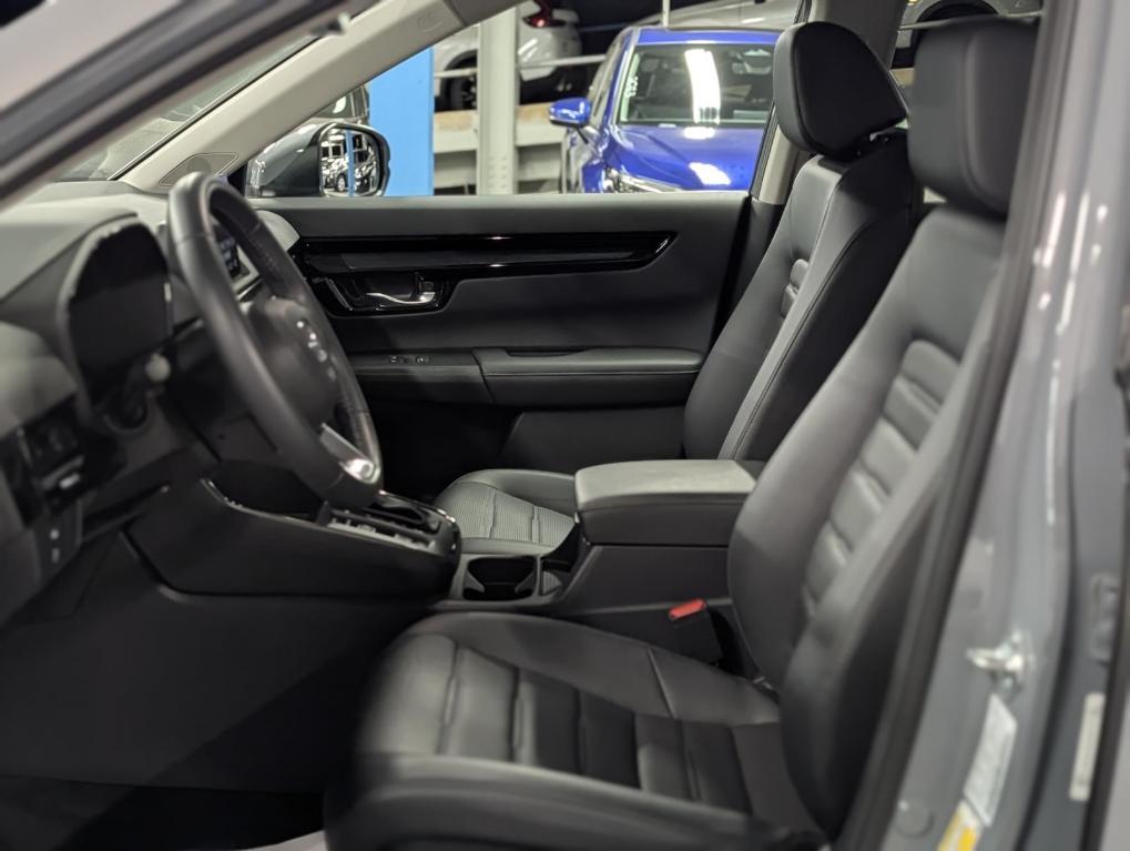 used 2023 Honda CR-V car, priced at $32,495