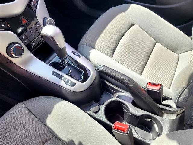used 2014 Chevrolet Cruze car, priced at $9,870