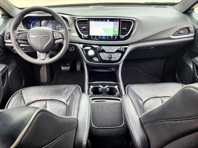 used 2022 Chrysler Pacifica Hybrid car, priced at $31,980