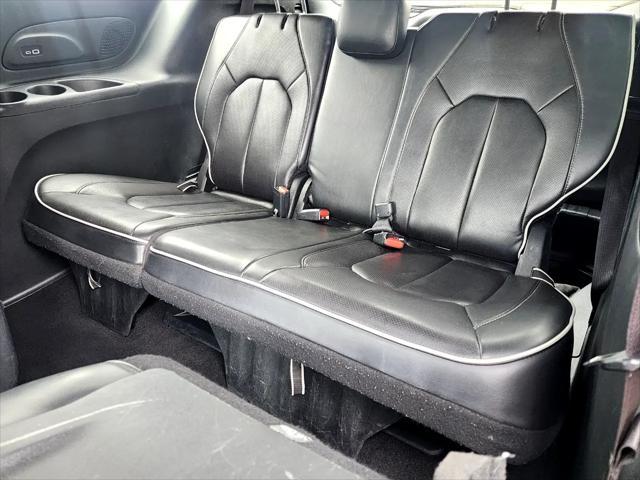 used 2022 Chrysler Pacifica Hybrid car, priced at $31,980
