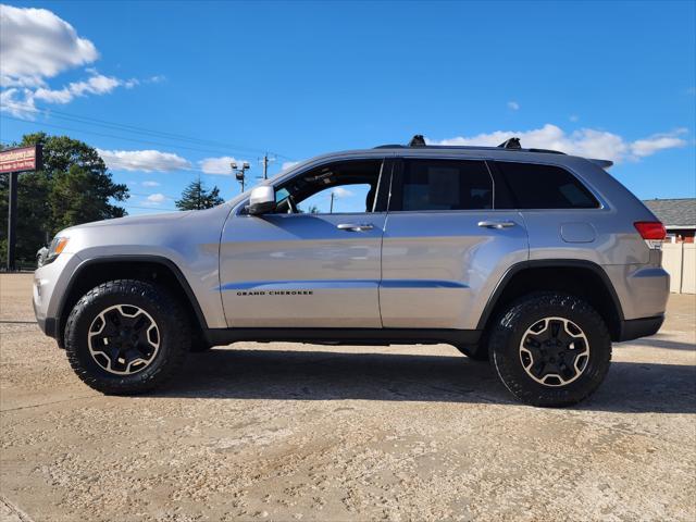 used 2015 Jeep Grand Cherokee car, priced at $13,980