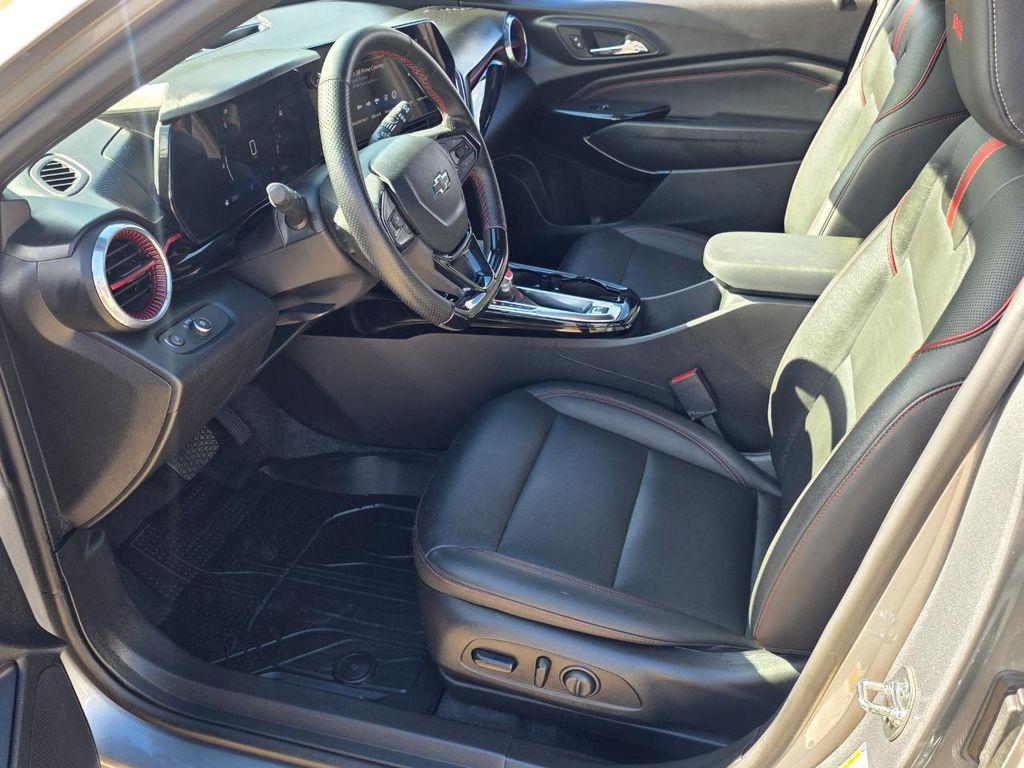 used 2025 Chevrolet Trax car, priced at $25,980