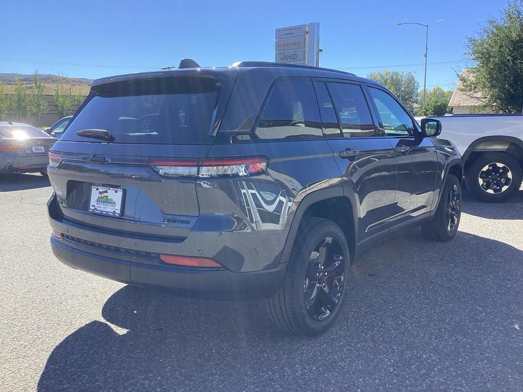 new 2024 Jeep Grand Cherokee car, priced at $47,697