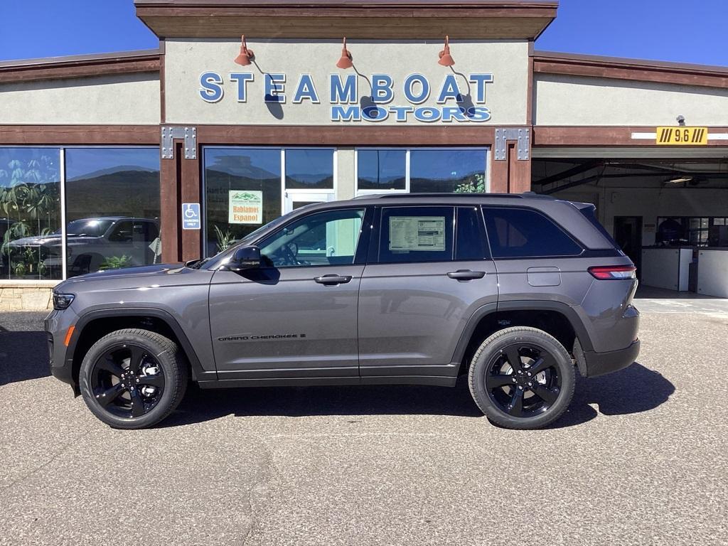 new 2024 Jeep Grand Cherokee car, priced at $47,697