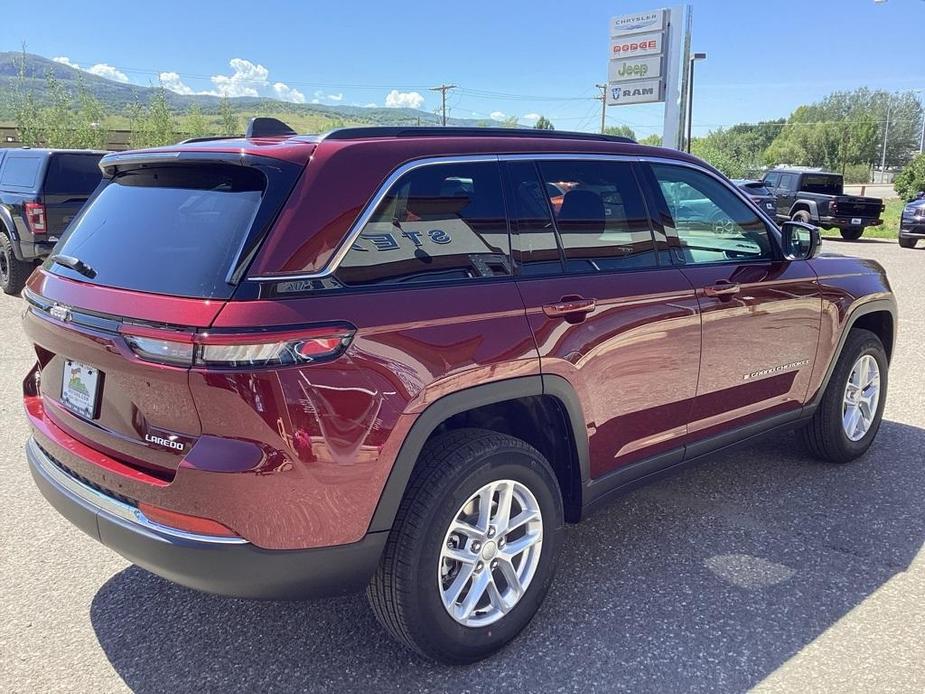 new 2024 Jeep Grand Cherokee car, priced at $37,944