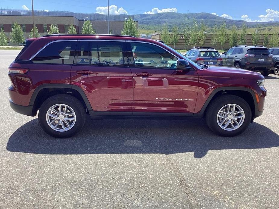 new 2024 Jeep Grand Cherokee car, priced at $37,944