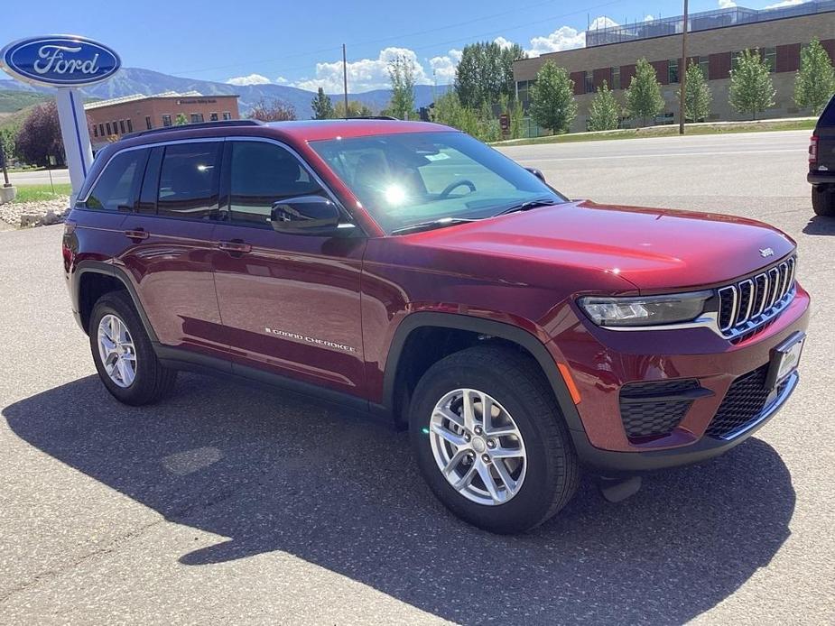 new 2024 Jeep Grand Cherokee car, priced at $37,944