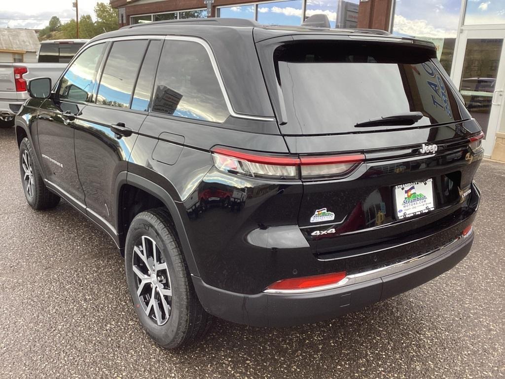 new 2024 Jeep Grand Cherokee car, priced at $42,981