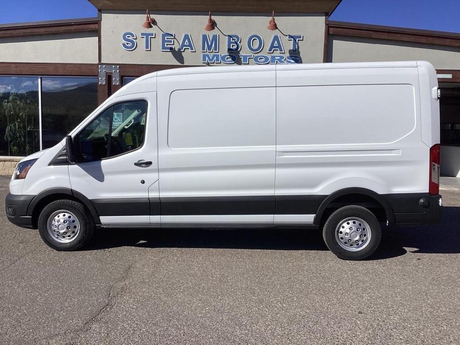 new 2024 Ford Transit-250 car