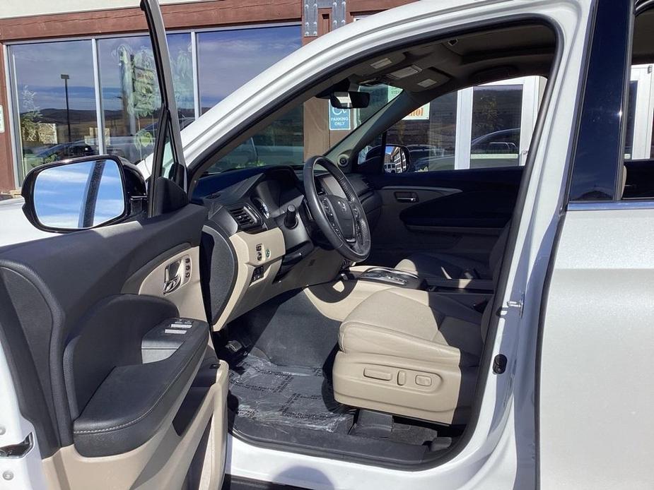 used 2023 Honda Ridgeline car, priced at $37,990