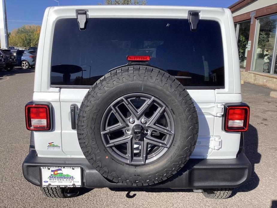 new 2024 Jeep Wrangler car, priced at $47,111