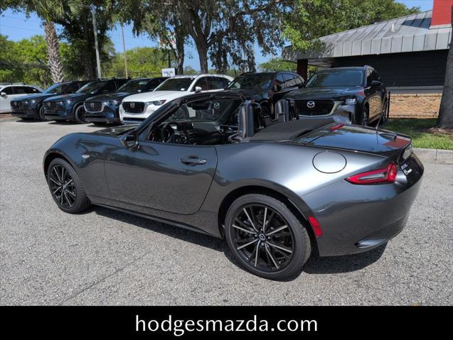 new 2025 Mazda MX-5 Miata car