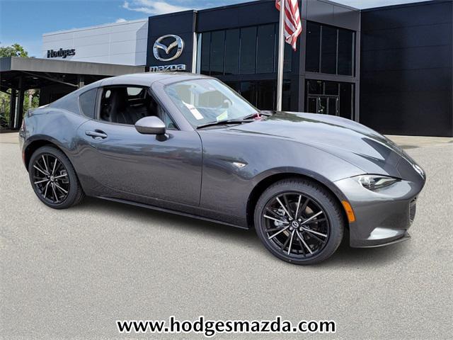 new 2024 Mazda MX-5 Miata RF car