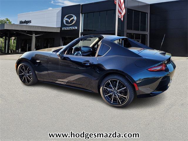 new 2024 Mazda MX-5 Miata RF car