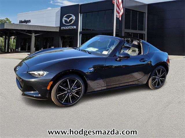 new 2024 Mazda MX-5 Miata RF car