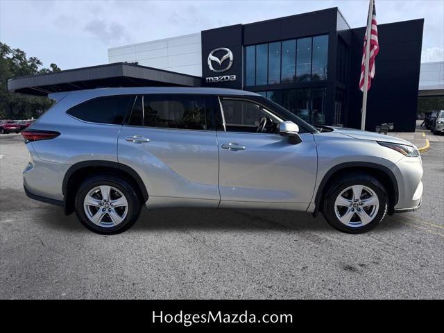 used 2022 Toyota Highlander car, priced at $30,437