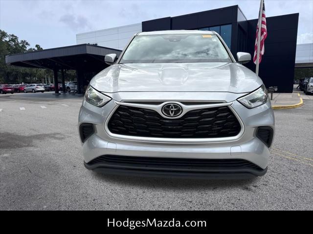 used 2022 Toyota Highlander car, priced at $30,437