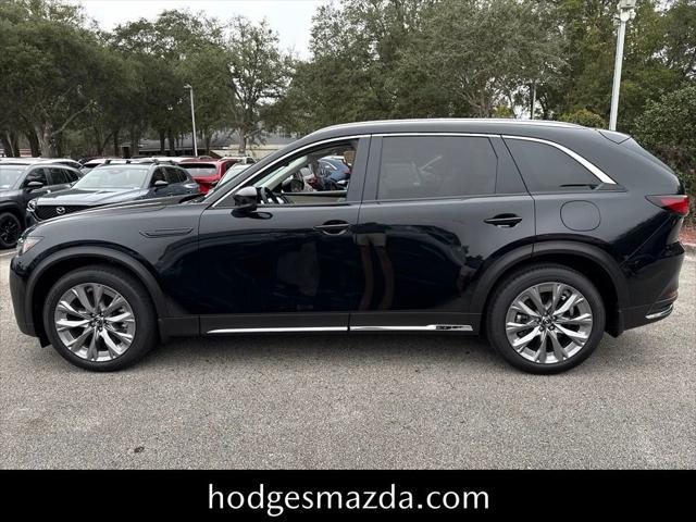 new 2024 Mazda CX-90 car