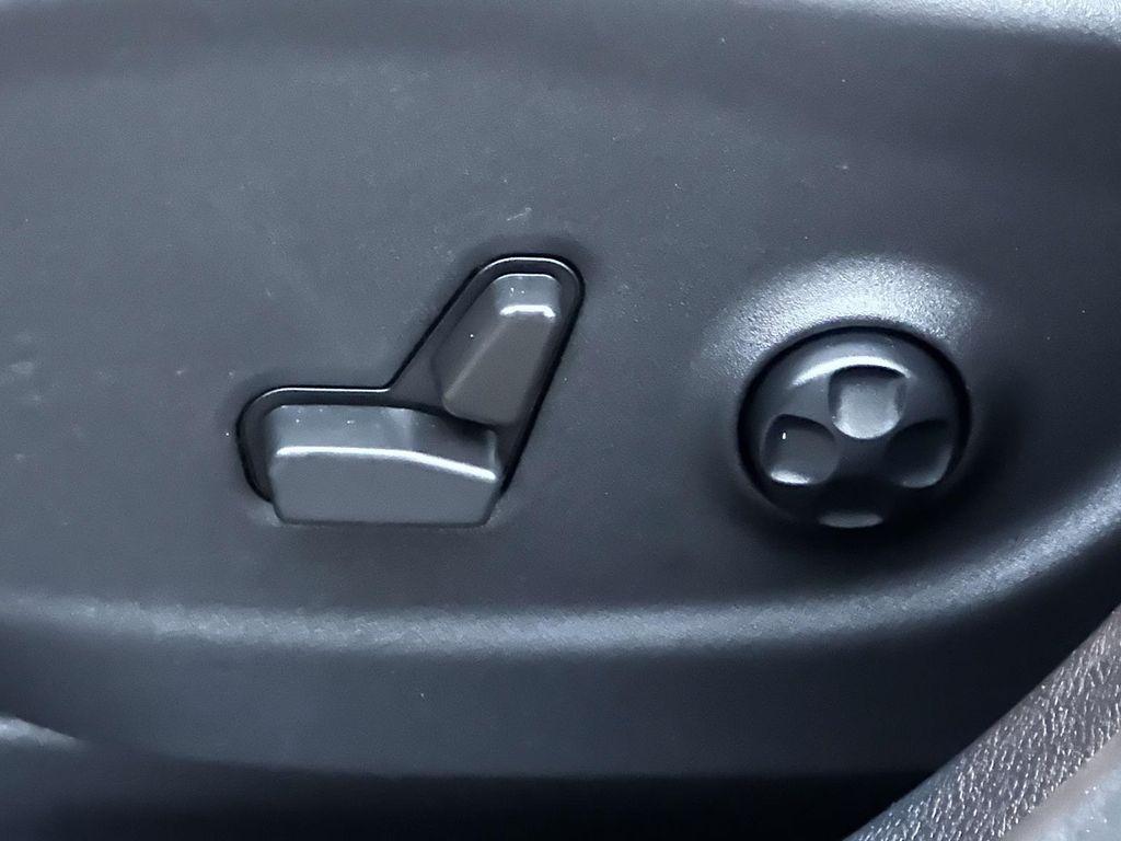 used 2021 Jeep Cherokee car, priced at $20,735