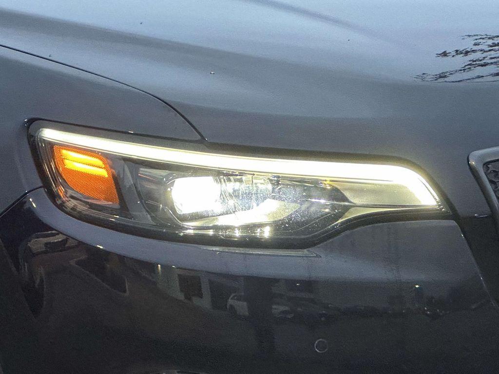 used 2021 Jeep Cherokee car, priced at $20,735