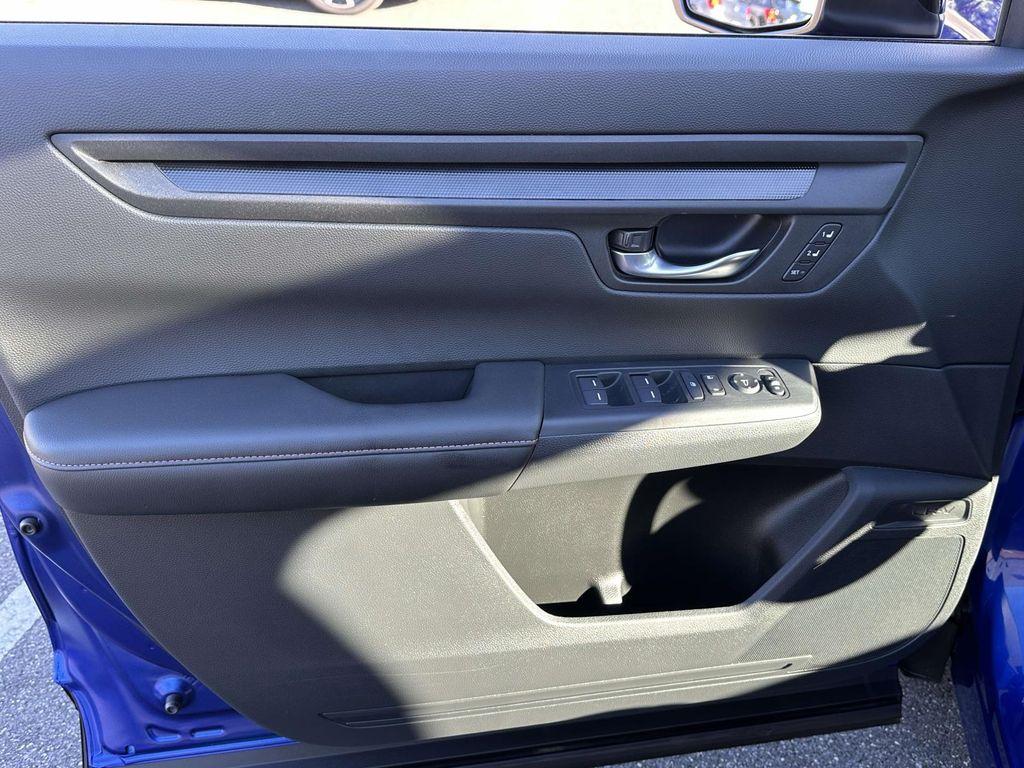 used 2025 Honda CR-V Hybrid car, priced at $39,787