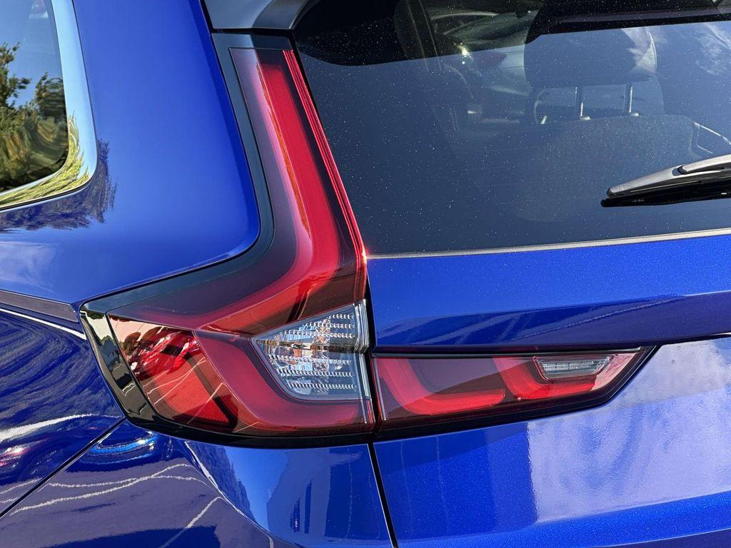 used 2025 Honda CR-V Hybrid car, priced at $39,787