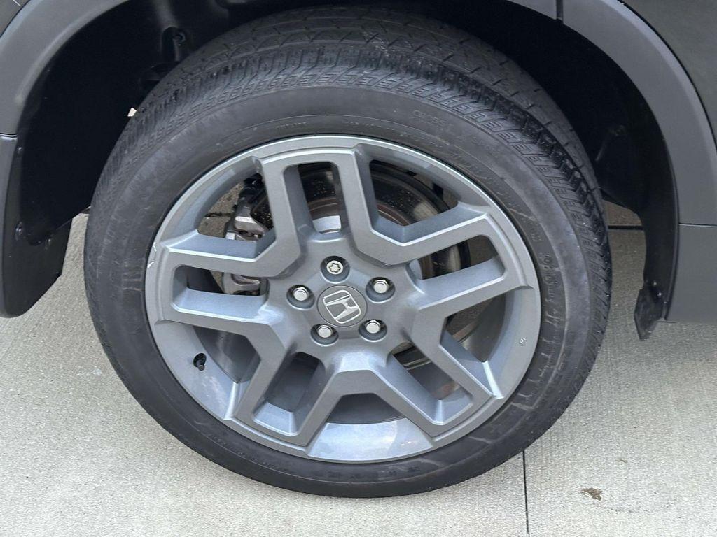 used 2023 Honda Passport car, priced at $31,887