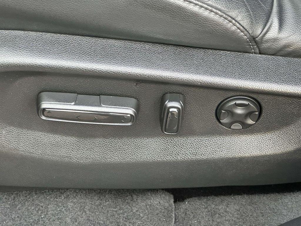 used 2022 Honda CR-V car, priced at $28,797