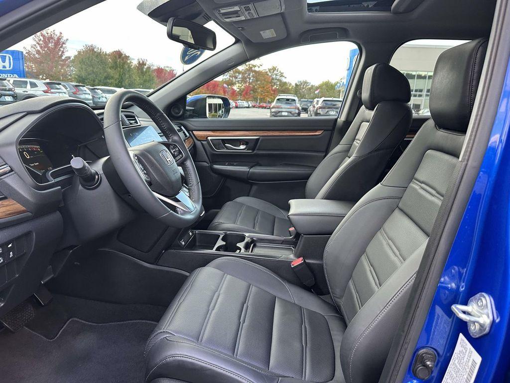 used 2022 Honda CR-V car, priced at $30,998