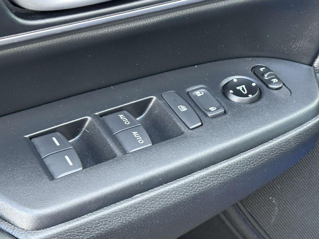 used 2022 Honda CR-V car, priced at $30,998