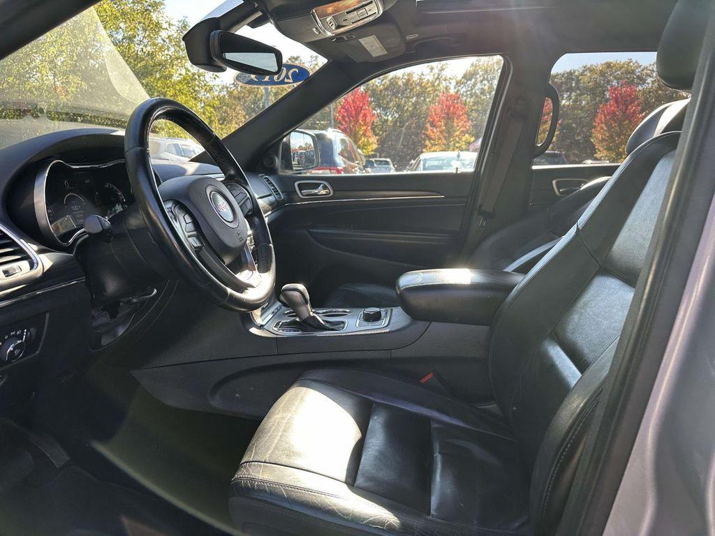 used 2019 Jeep Grand Cherokee car, priced at $15,899