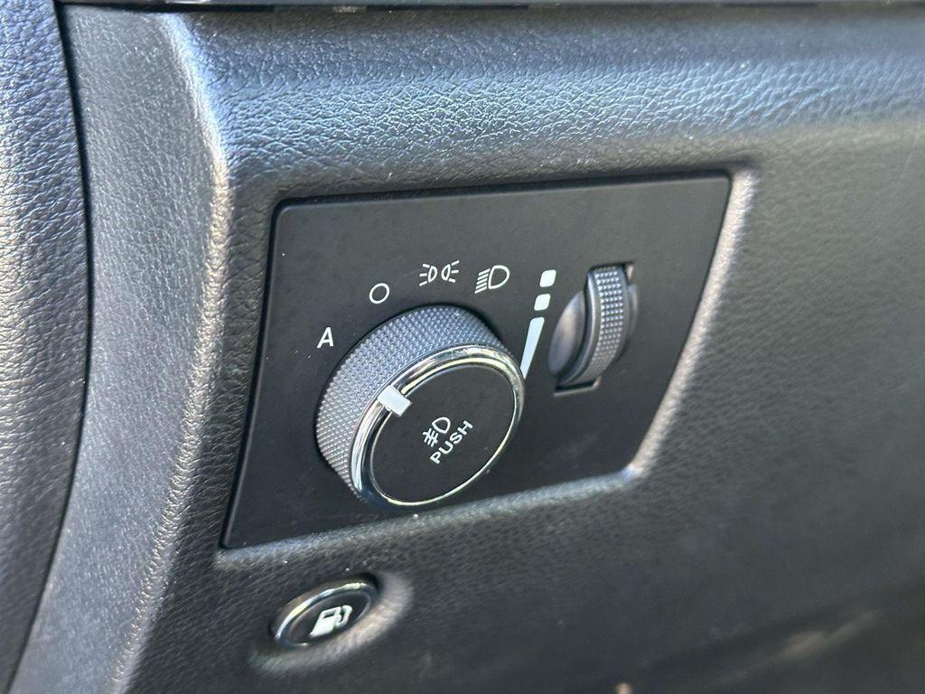 used 2019 Jeep Grand Cherokee car, priced at $15,899