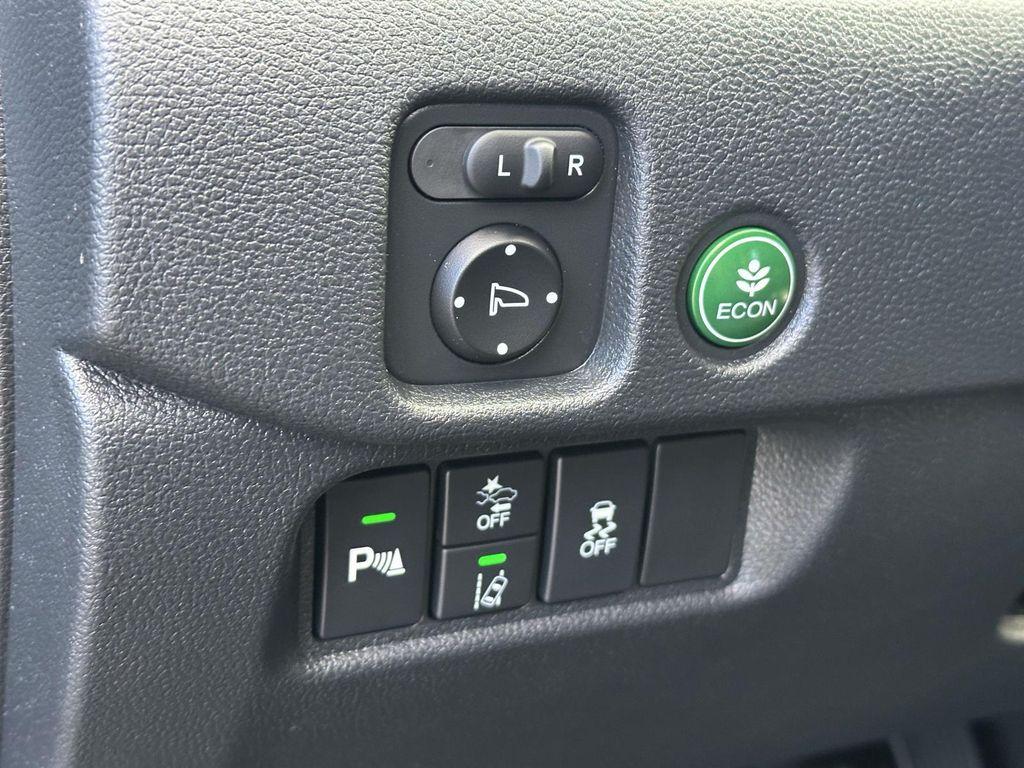 used 2022 Honda Pilot car, priced at $36,894