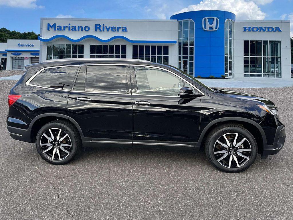 used 2022 Honda Pilot car, priced at $36,894