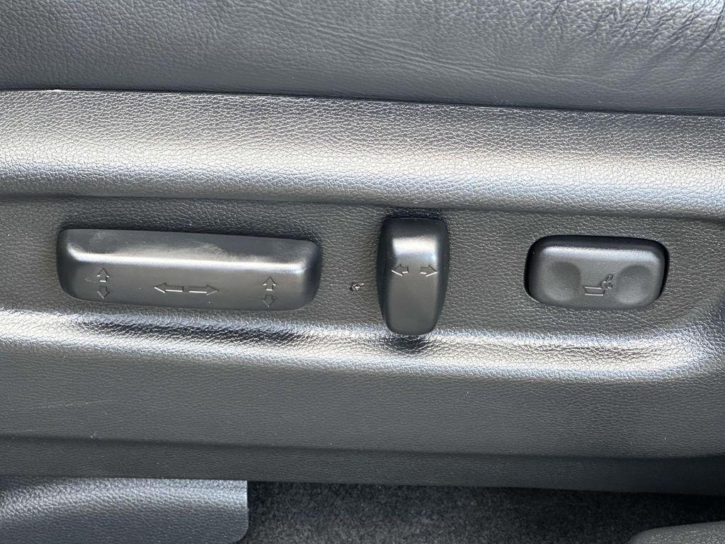 used 2022 Honda Pilot car, priced at $36,894