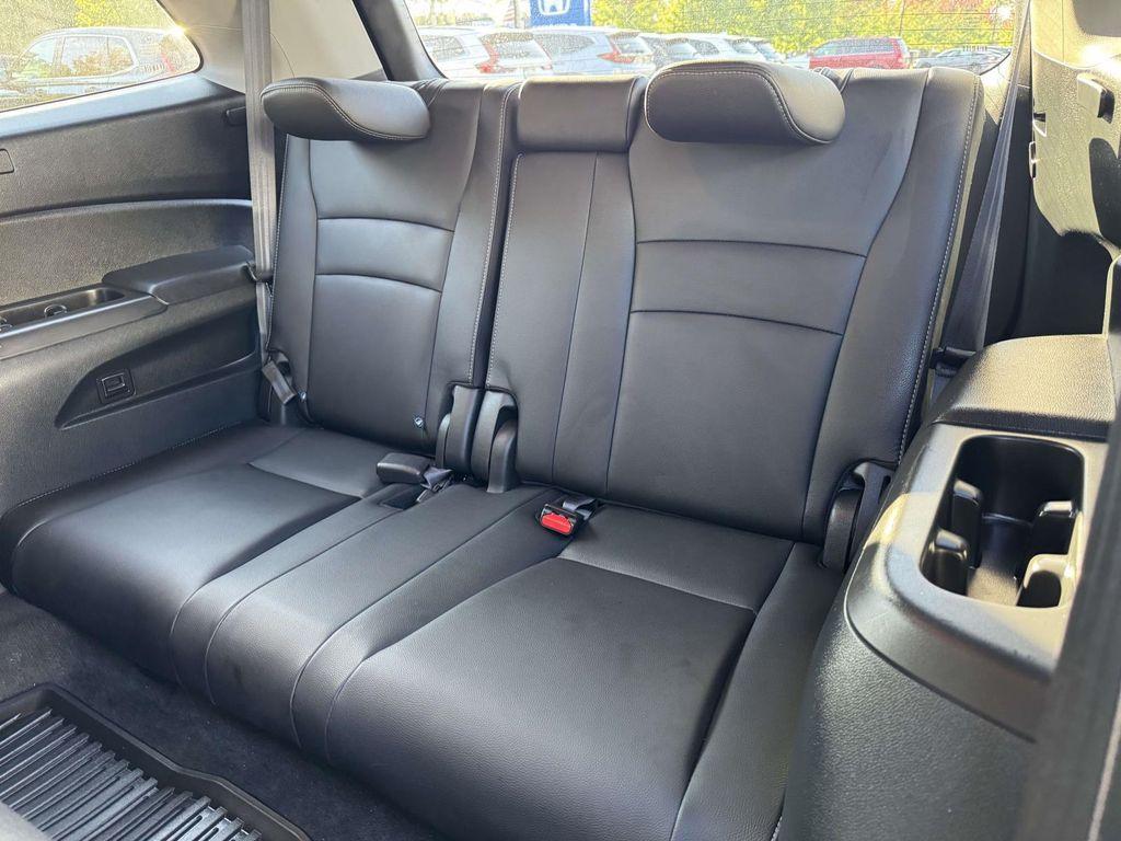 used 2022 Honda Pilot car, priced at $30,745