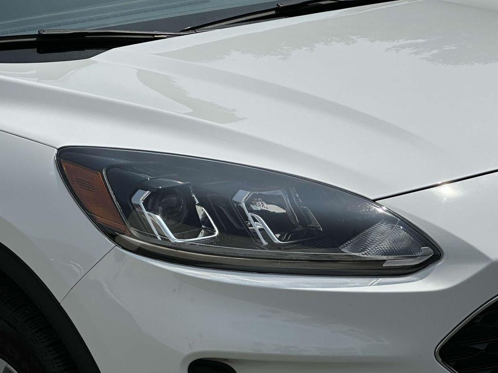 used 2022 Ford Escape car, priced at $18,994