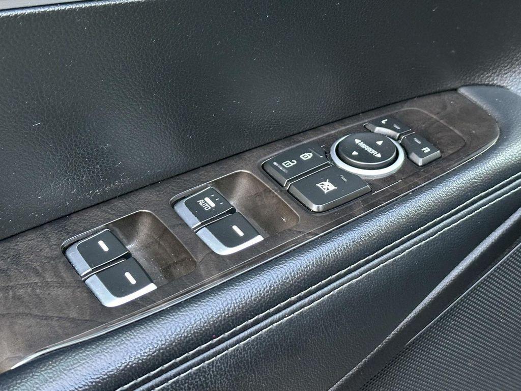 used 2018 Kia Sorento car, priced at $10,898