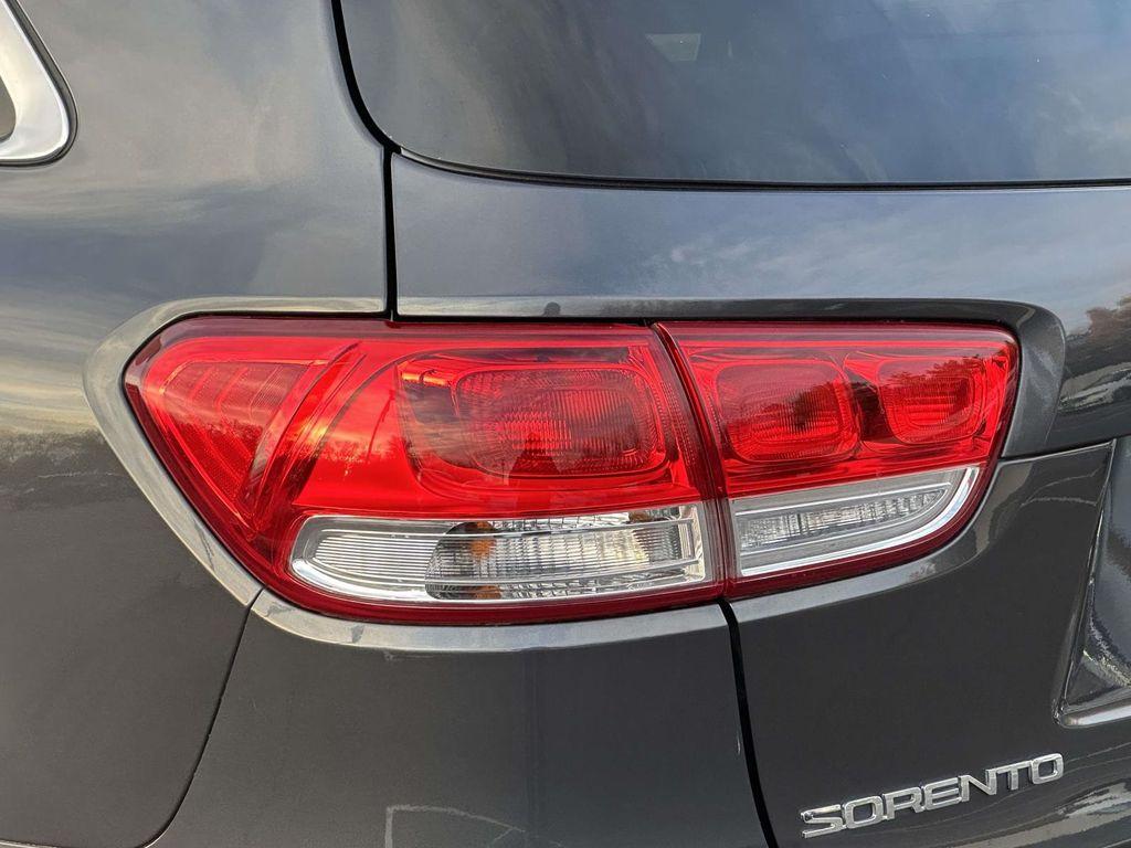 used 2018 Kia Sorento car, priced at $10,898